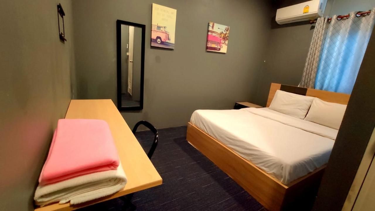 Jurockotel ที่พัก