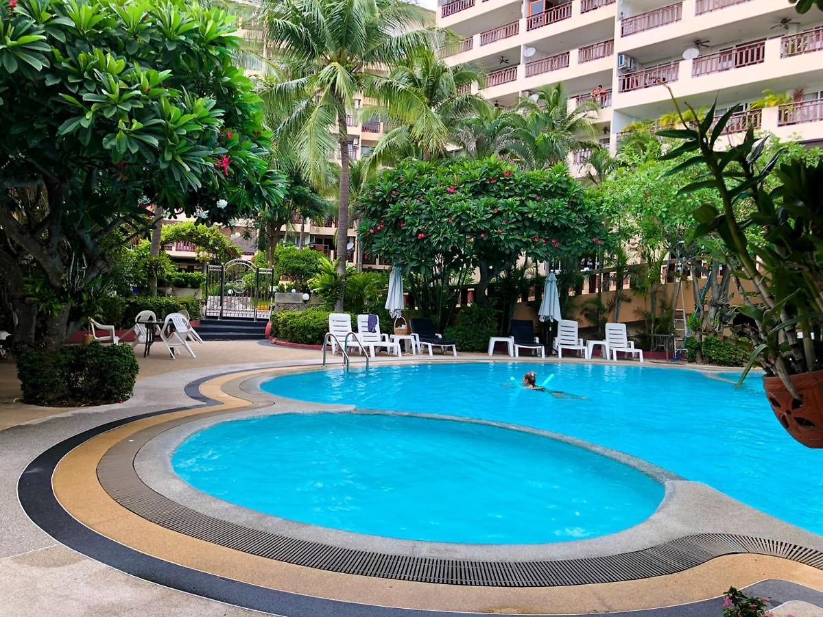 Royal Hill Condotel *