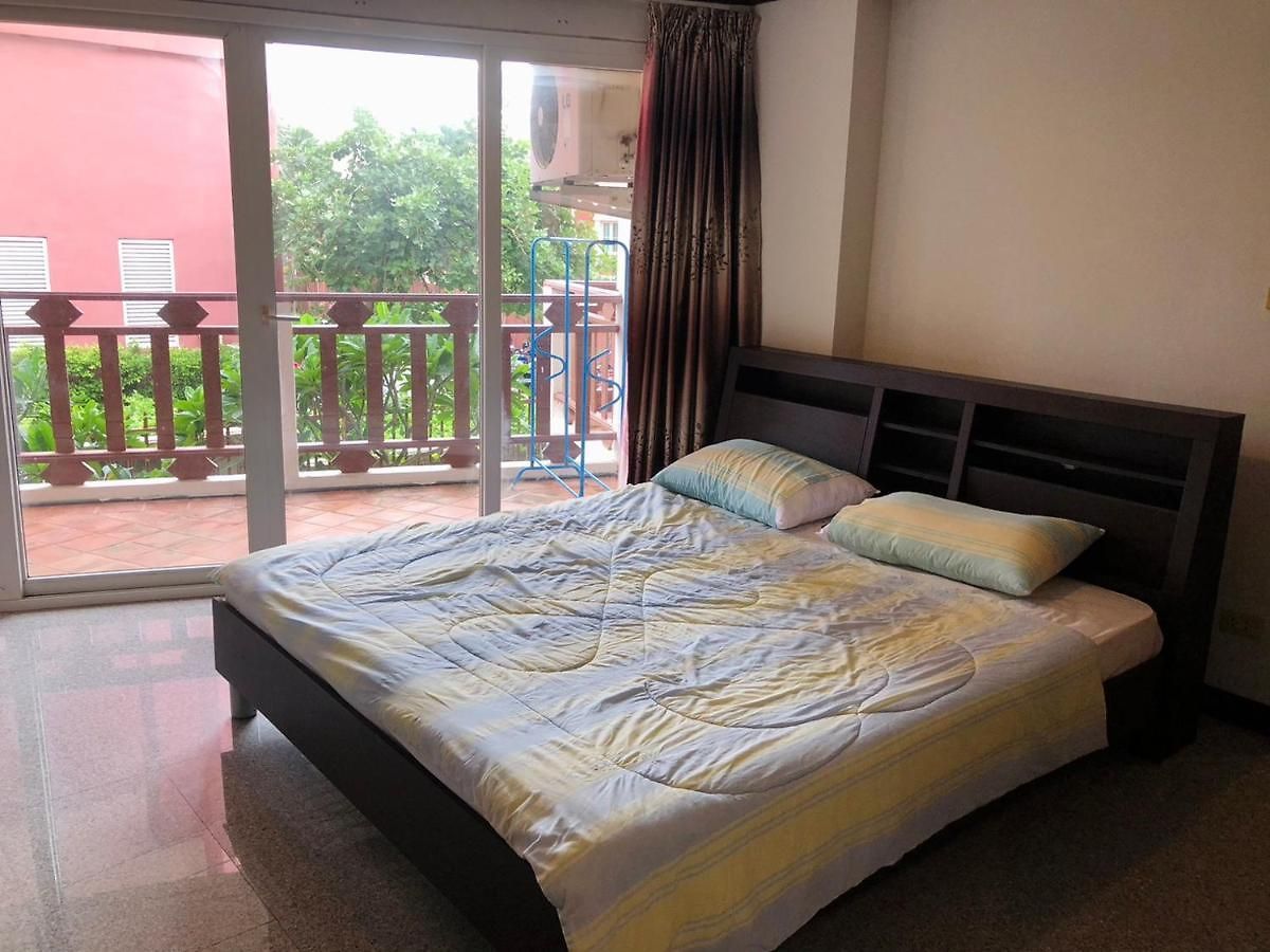 Royal Hill Condotel Pattaya