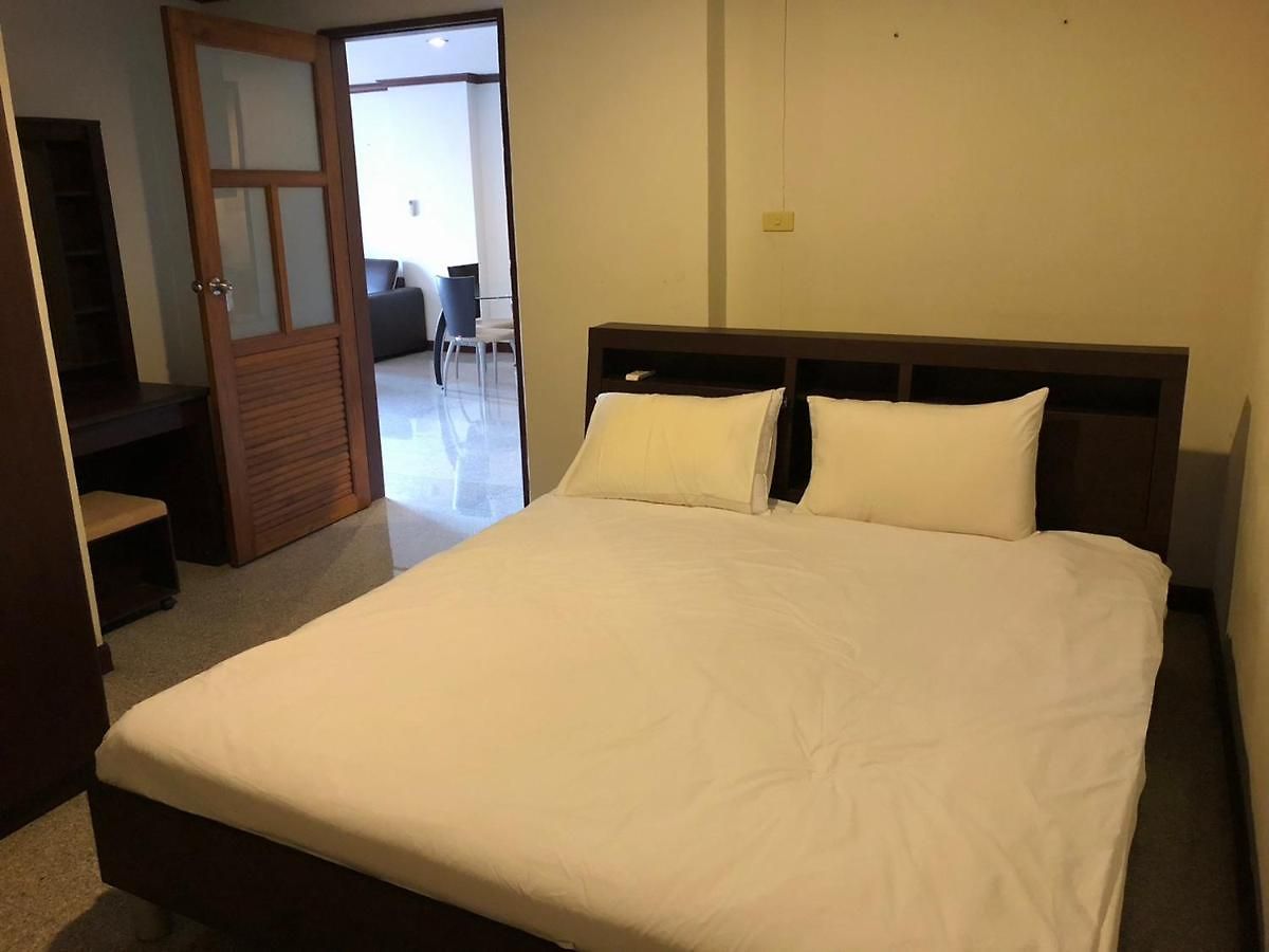 Royal Hill Condotel *