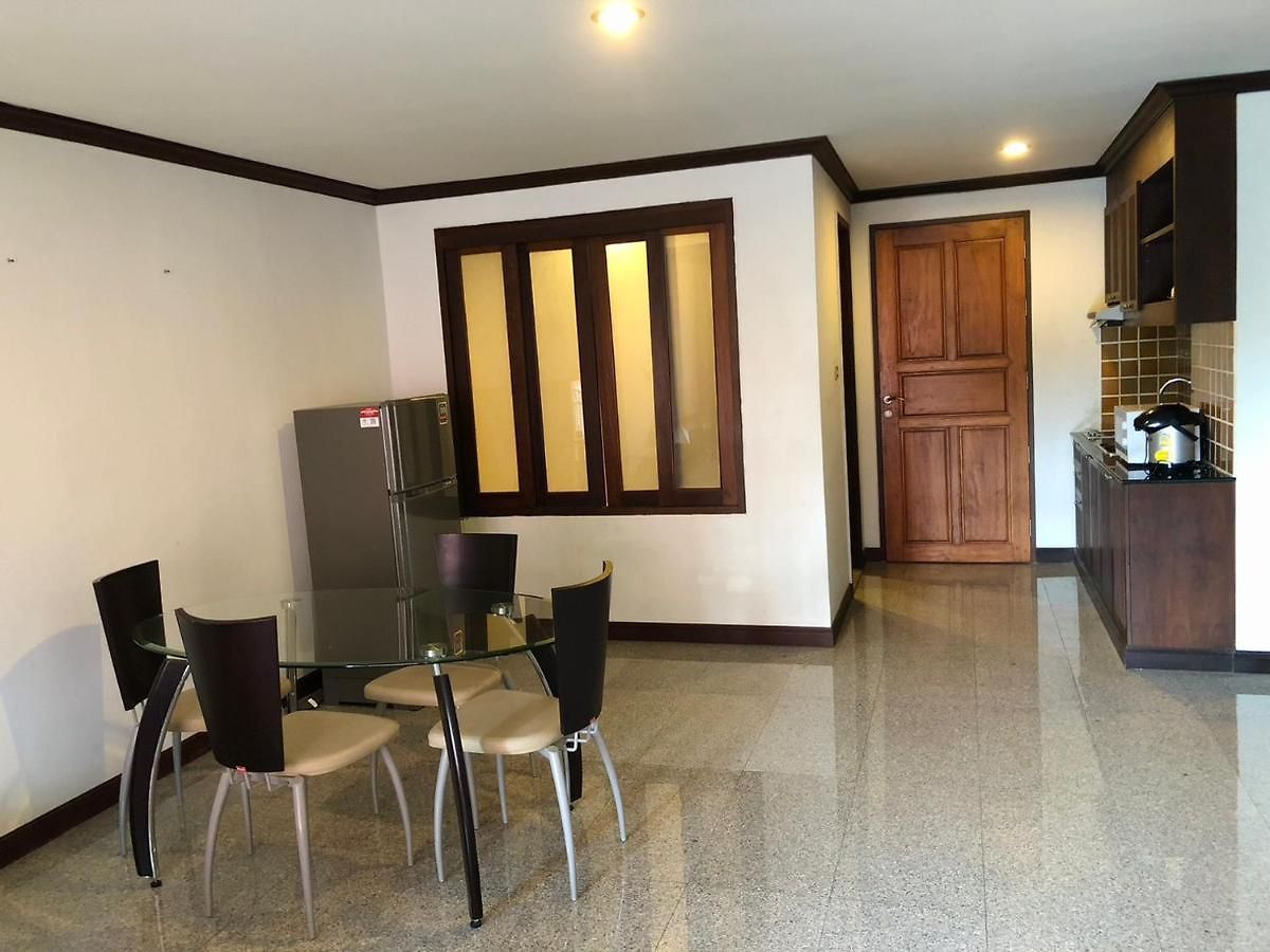 อพาร์ทเม้น Royal Hill Condotel Pattaya