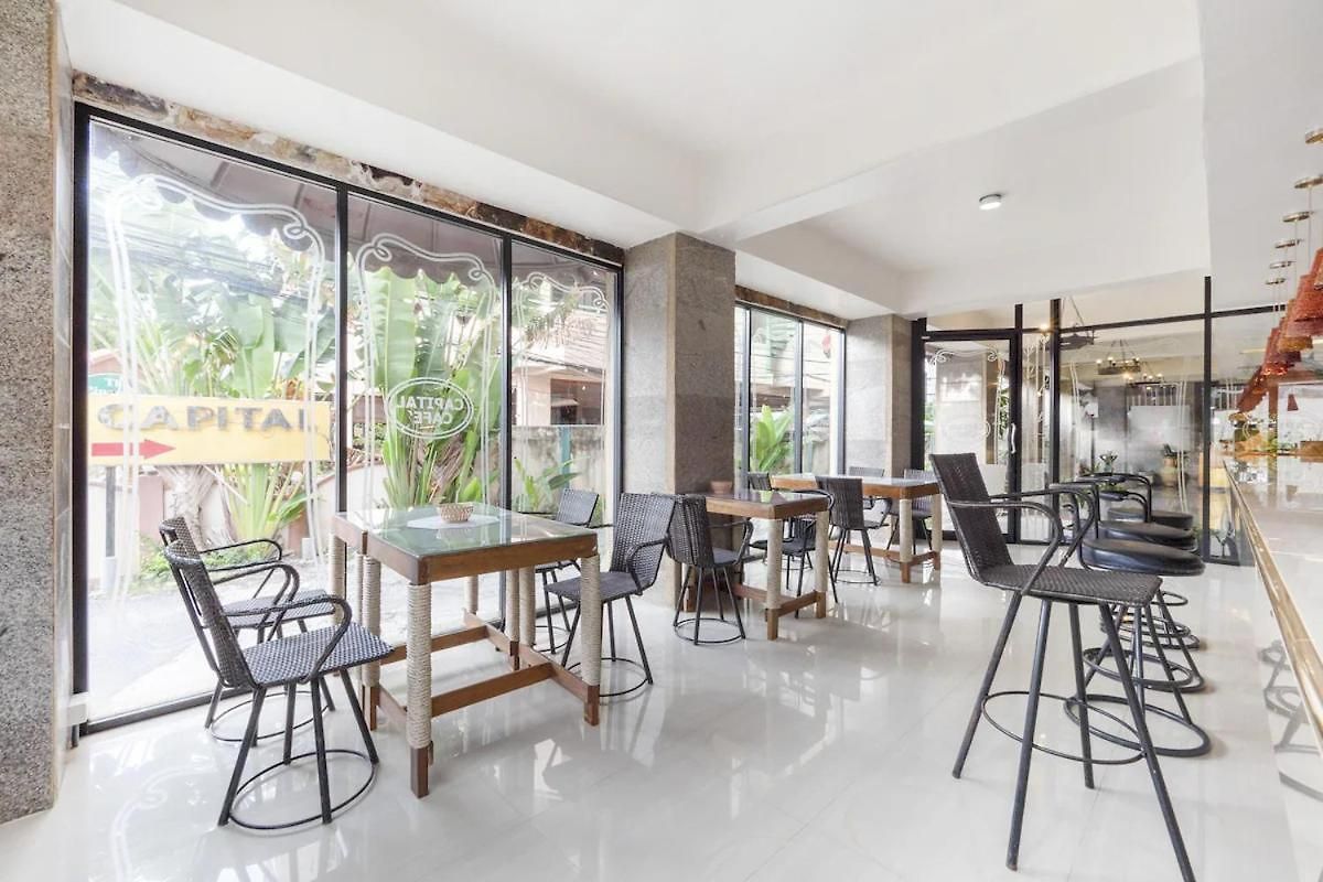 โรงแรม 21