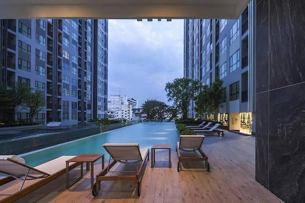& Infinity Pool อพาร์ทเม้น Pattaya