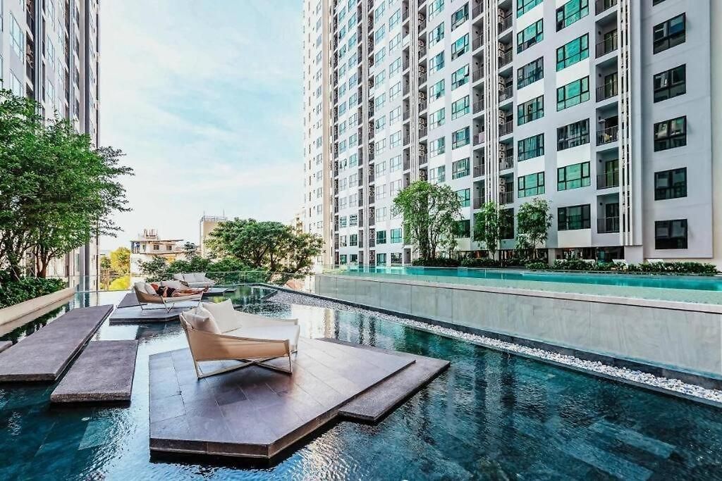 & Infinity Pool อพาร์ทเม้น Pattaya