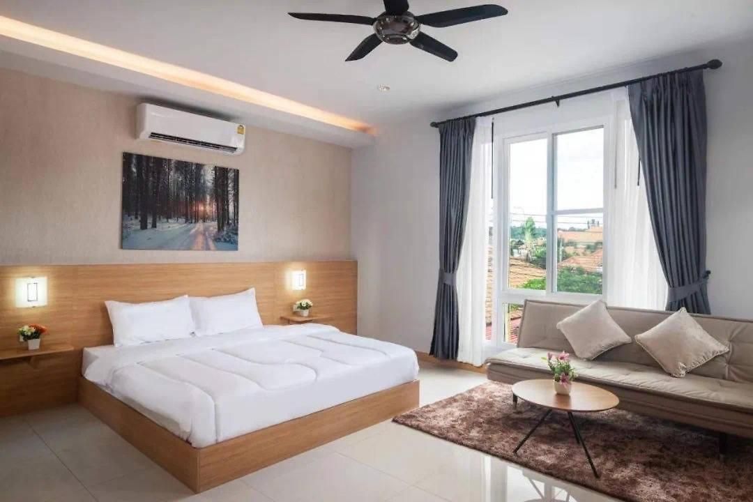 Lagoon 5 Bedroom Pool * Pattaya