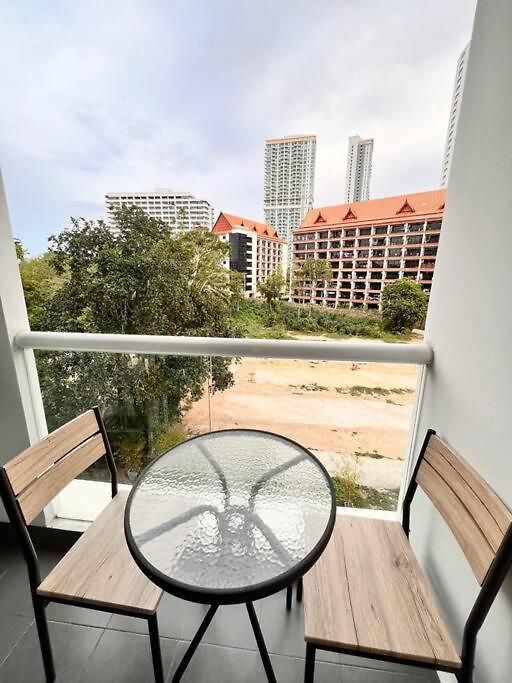 อพาร์ทเม้น Boutique Style 1 Bed In Serenity Wongamat *