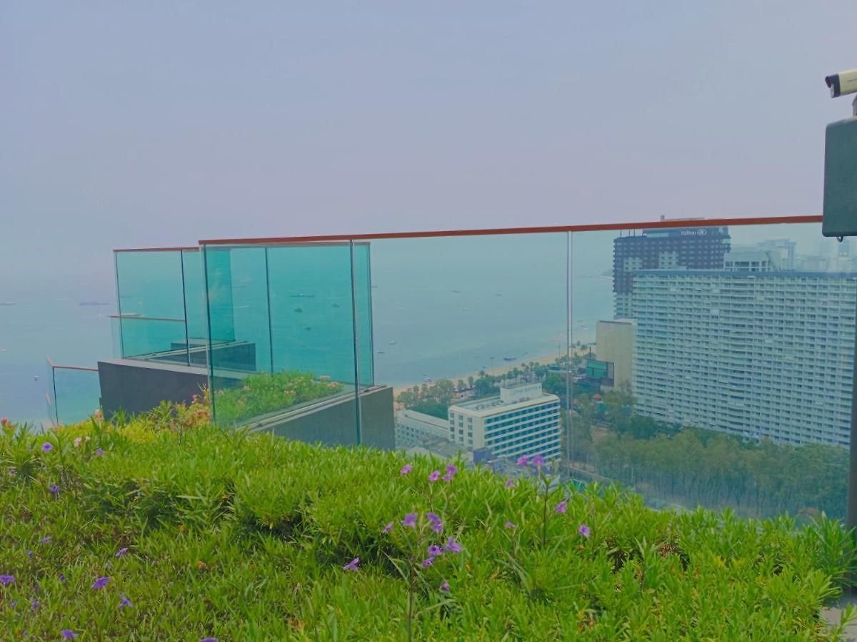 Edge Lux Apartment Pattaya