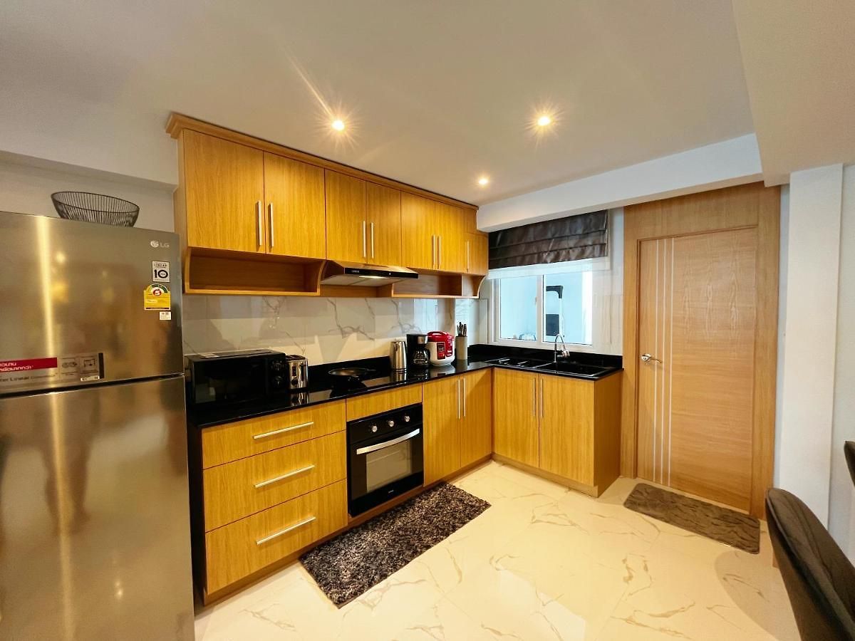 Aqua - Pool - Kitchen - Bbq - Smart Tv โรงแรม