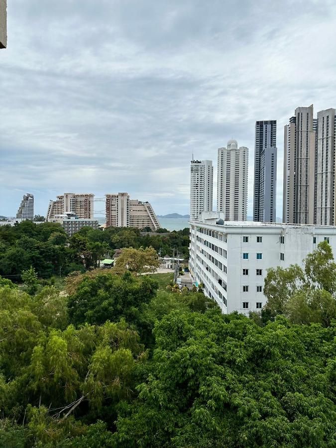 Apartment Garden Tropicana Naklua *