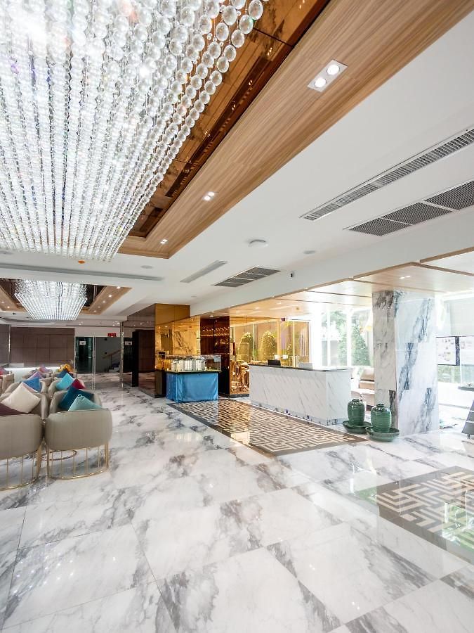 D Eco โรงแรม 4*