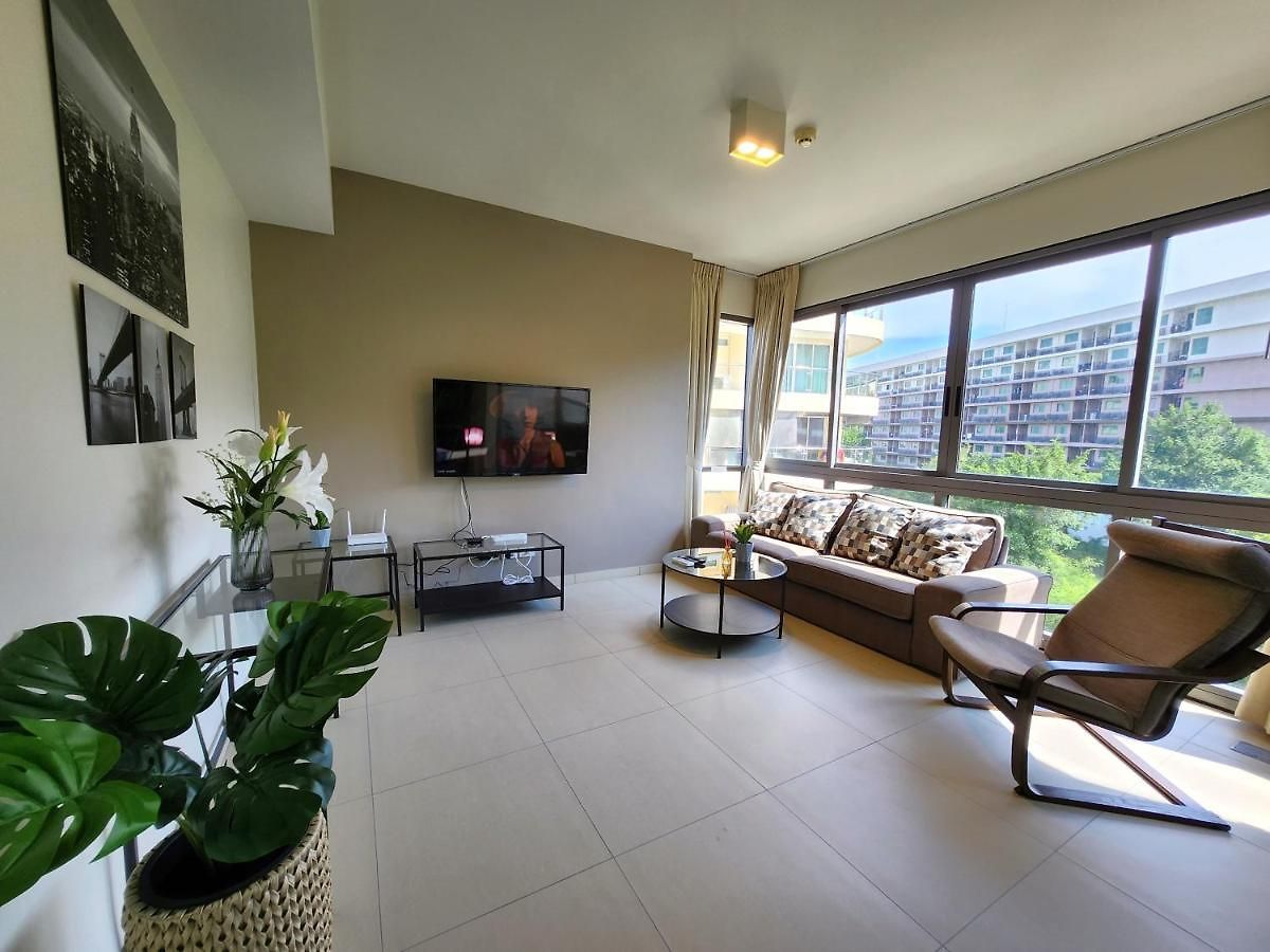 อพาร์ทเม้น Unixx Oasis : Grandeur 2br *
