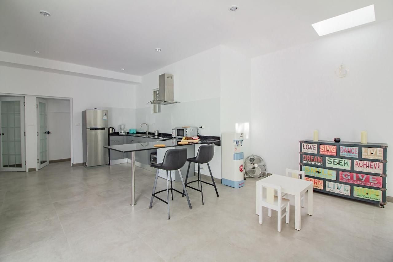 Villa At 5 Mins Walk 3bdr Pool For Groups And Family *
