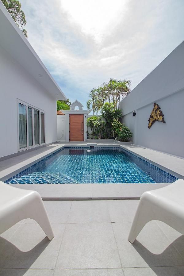 Villa At 5 Mins Walk 3bdr Pool For Groups And Family *