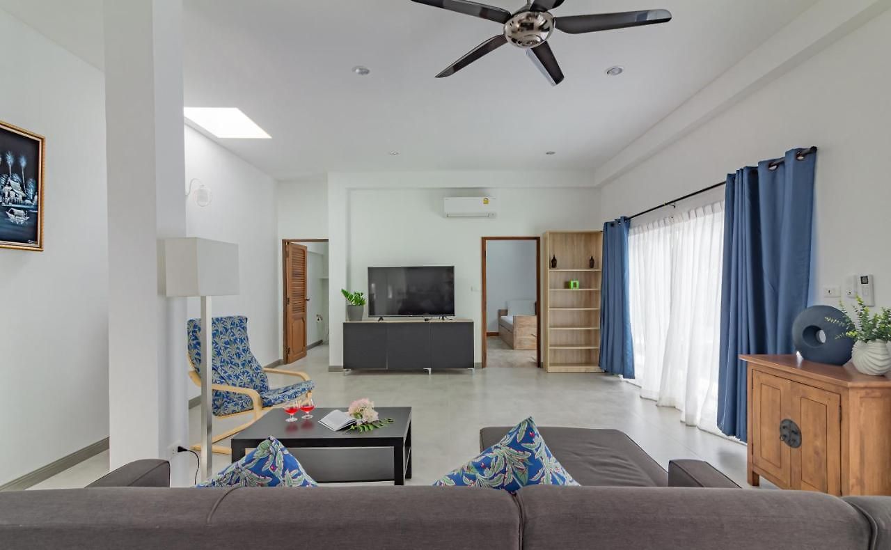 At 5 Mins Walk 3bdr Pool For Groups And Family Villa *