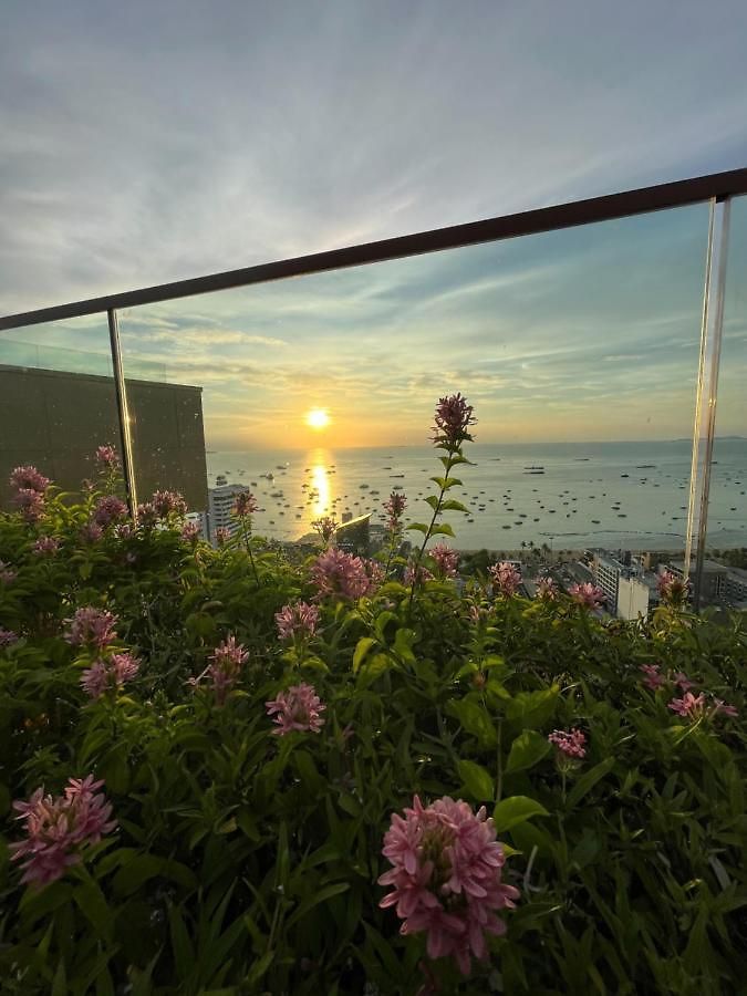 อพาร์ทเม้น The Edge Pattaya
