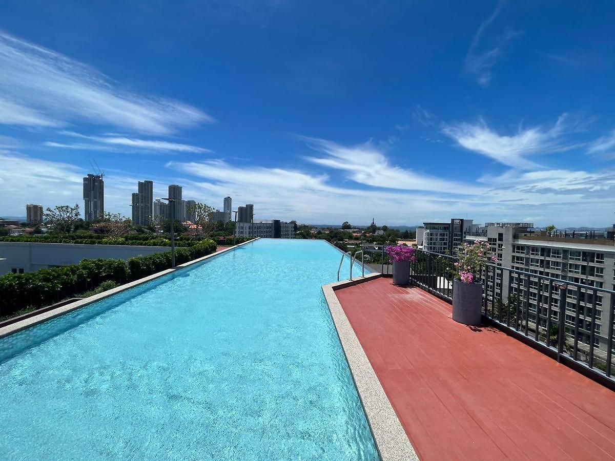 โรงแรม Deco North