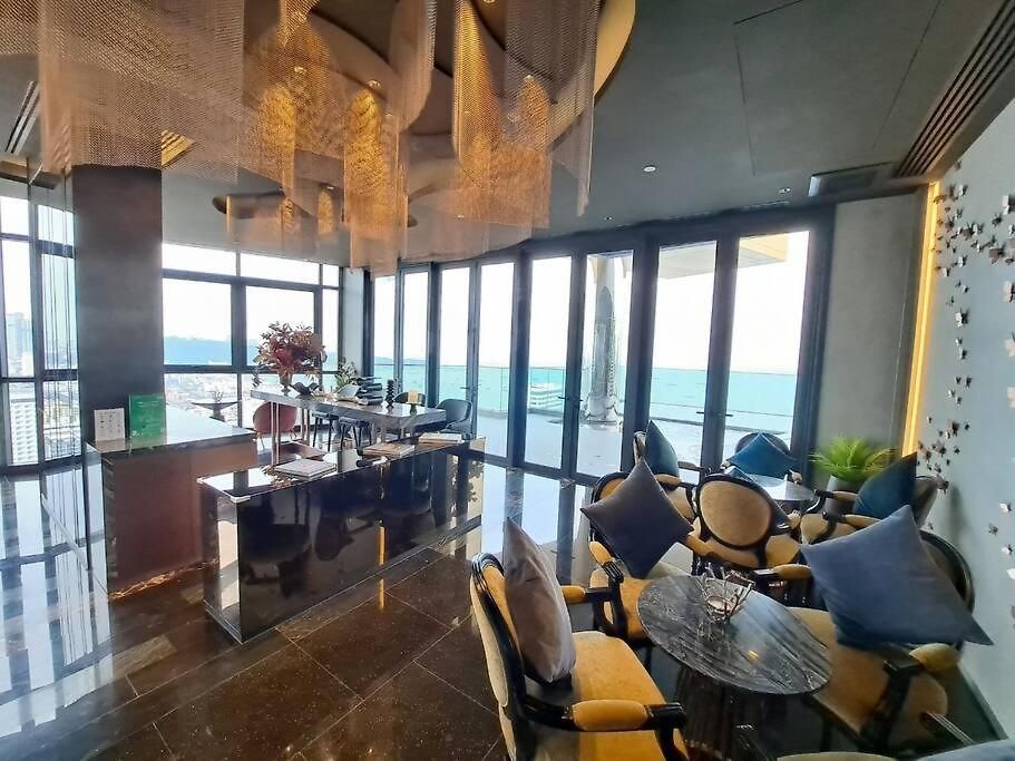 Downtown Chic High Floor #es54624 *