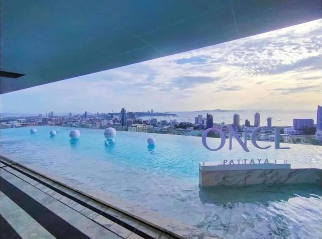 Once Seaview อพาร์ตโฮเทล Pattaya