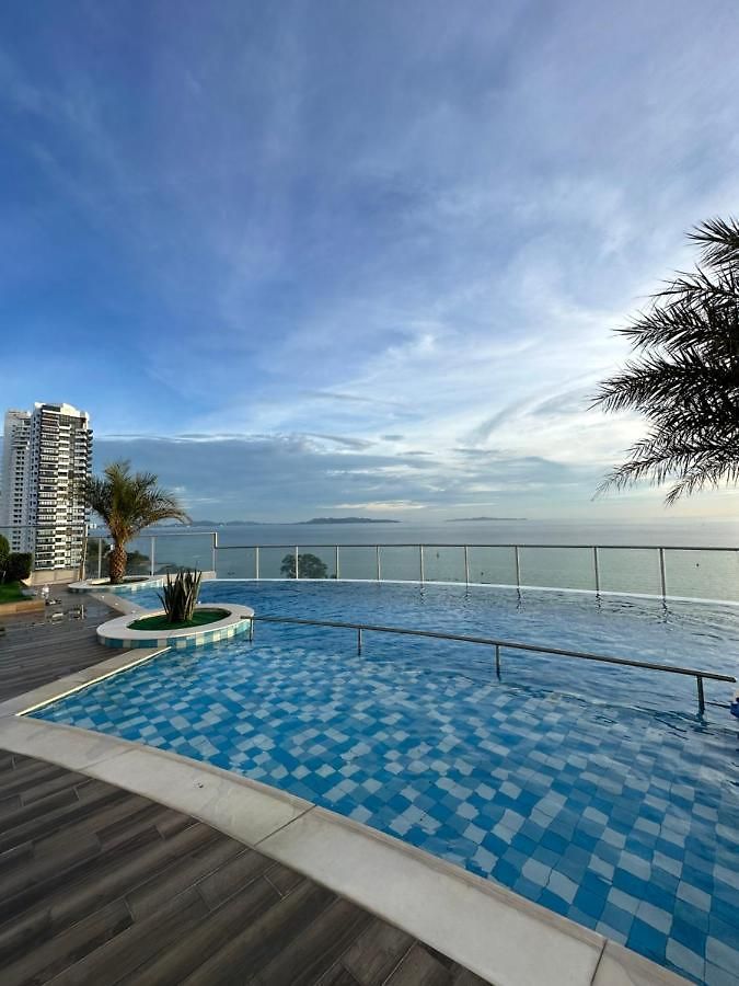 อพาร์ทเม้น Sands Pattaya