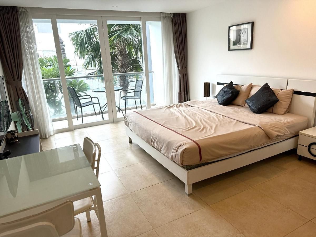Centara Avenue Residences 1 Bedroom Center Near Walking Street อพาร์ทเม้น Pattaya