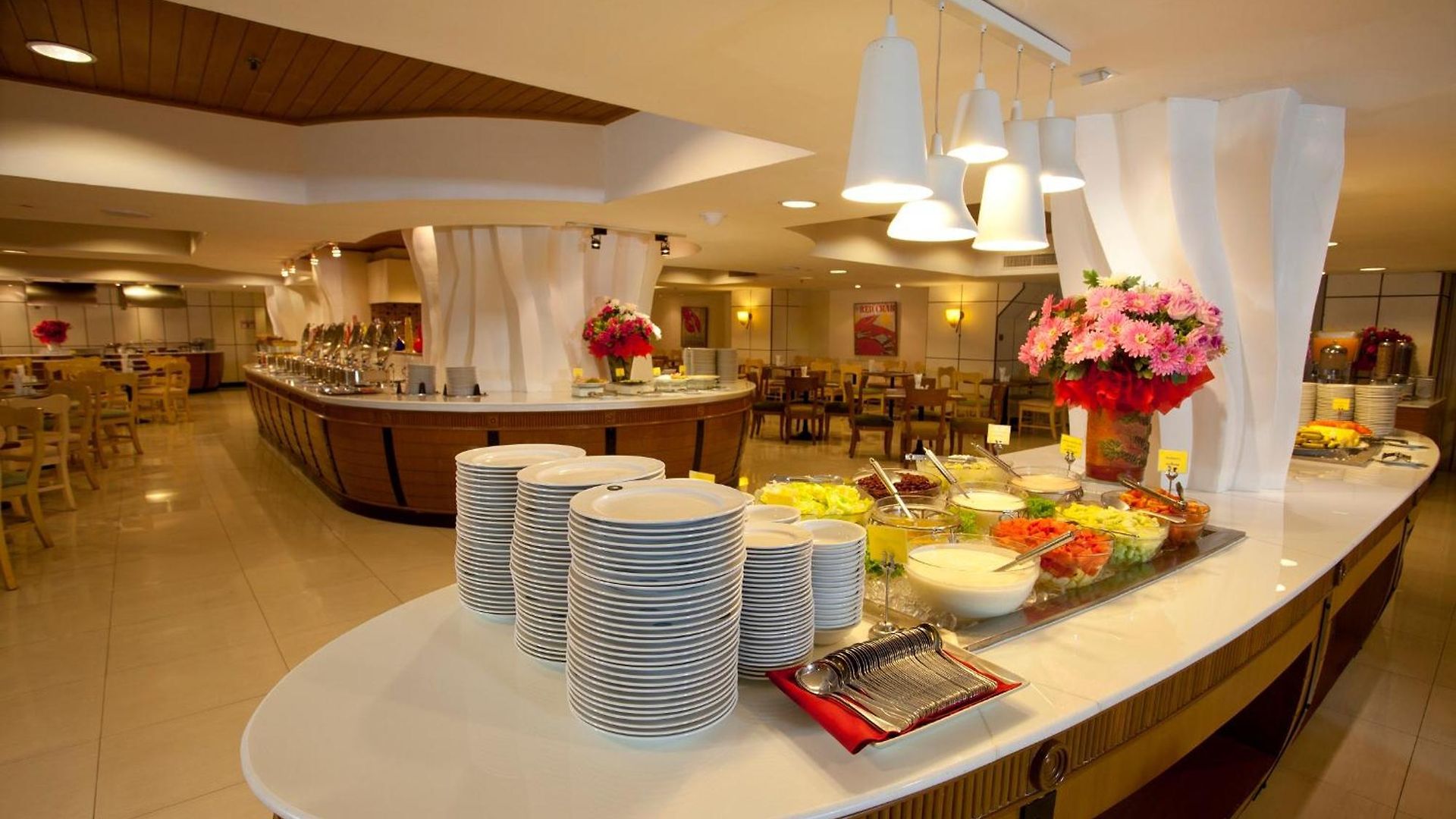 โรงแรม Jomtien Palm & - Family-friendly