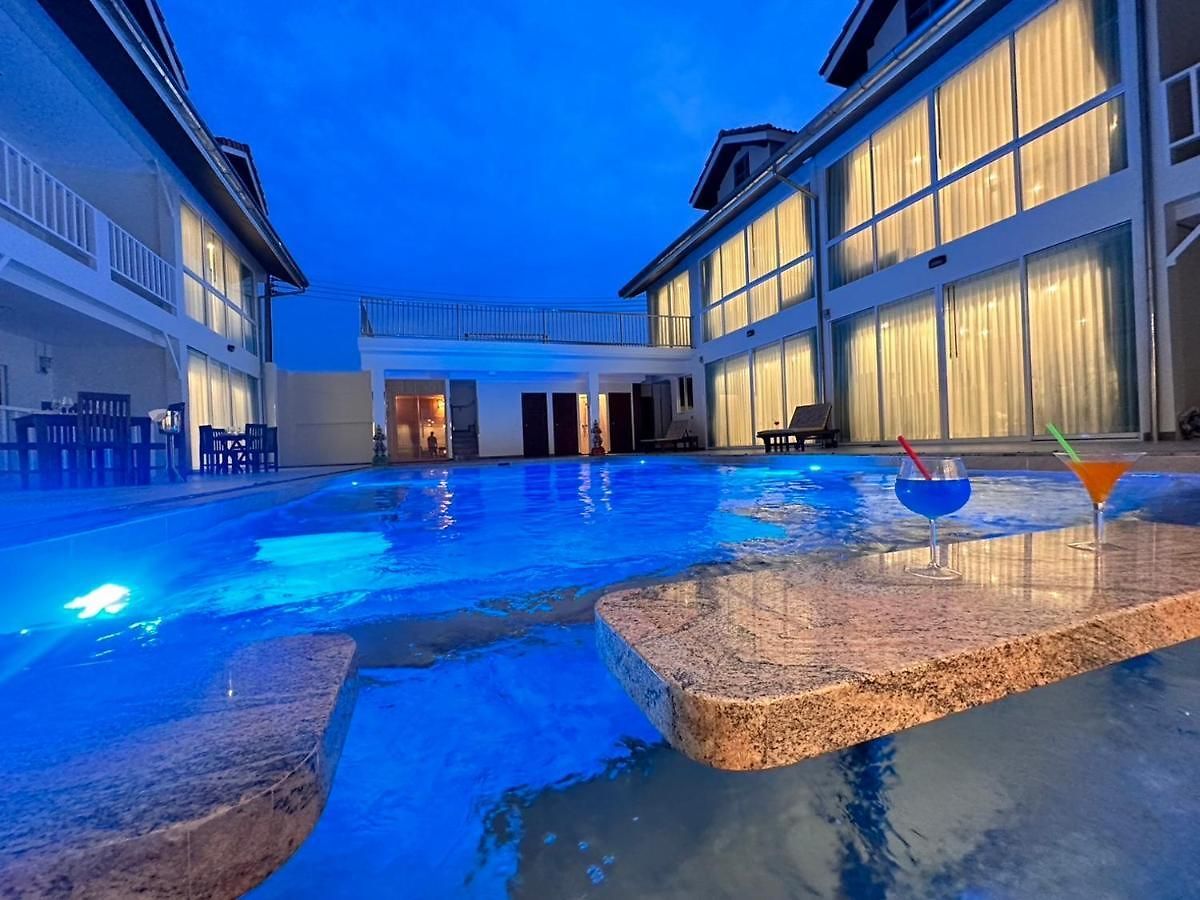 รีสอร์ท Pratamnak Luxury Pattaya
