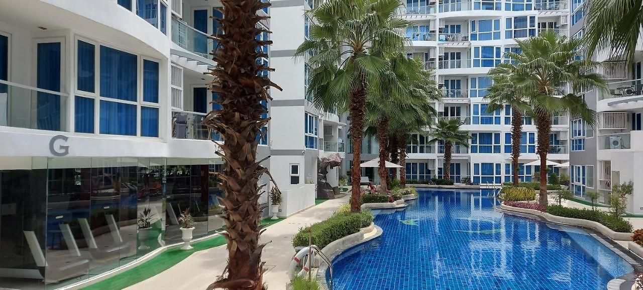 อพาร์ทเม้น Grand Avenue - Luxury - 2 Bedroom 2 Baths - Pool-view