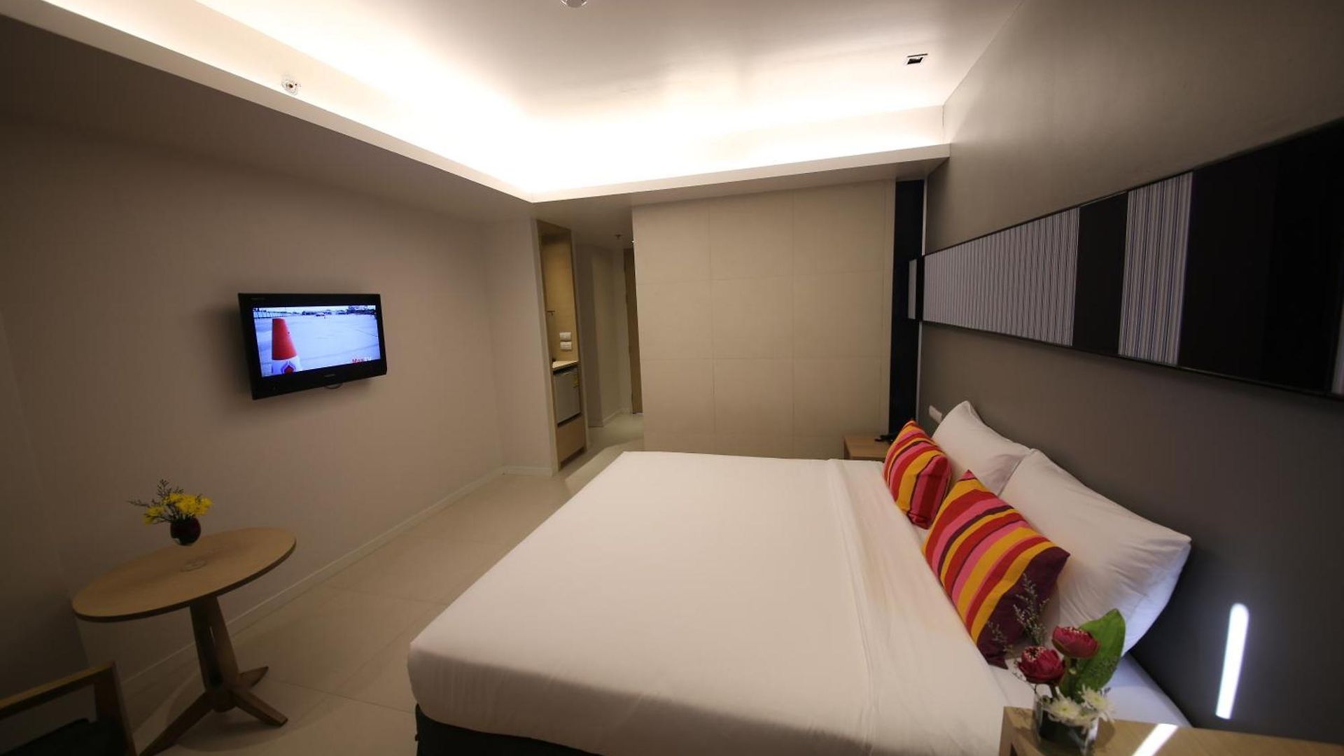 The Sun Xclusive โรงแรม Pattaya