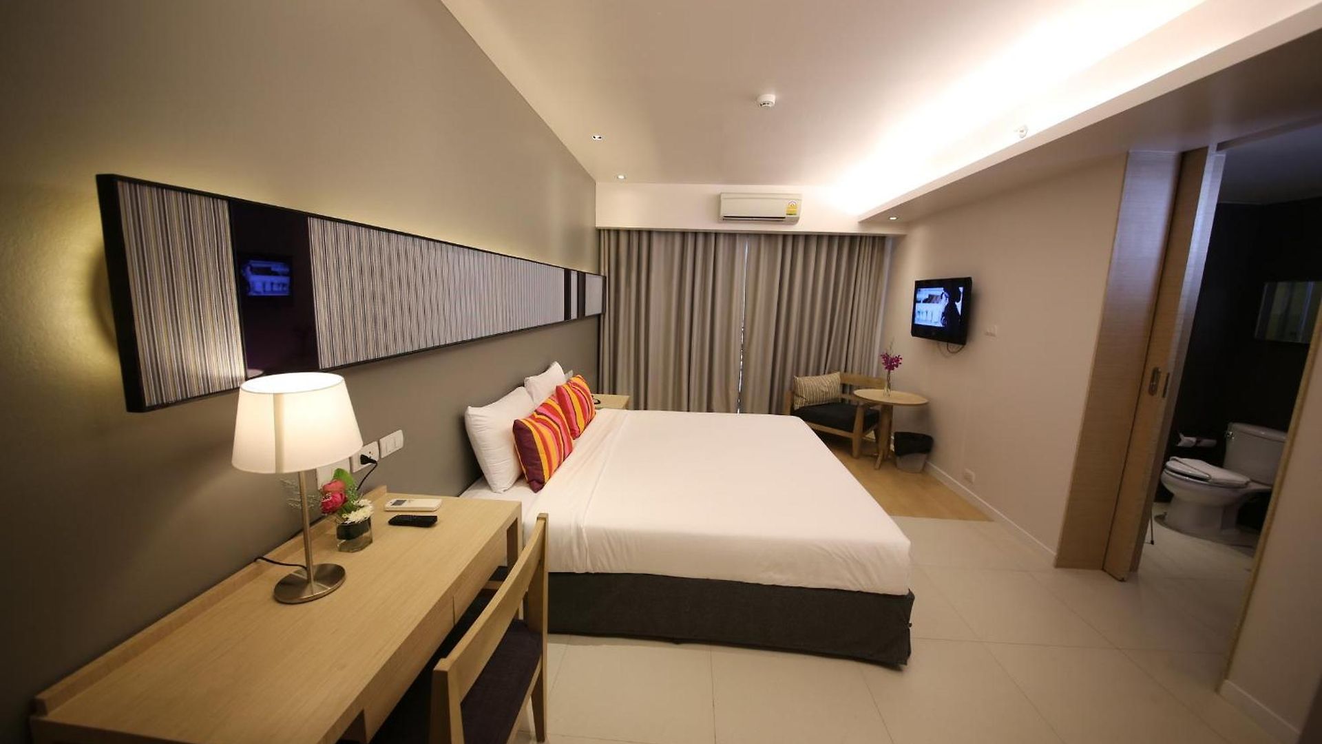 The Sun Xclusive Hotel 3*