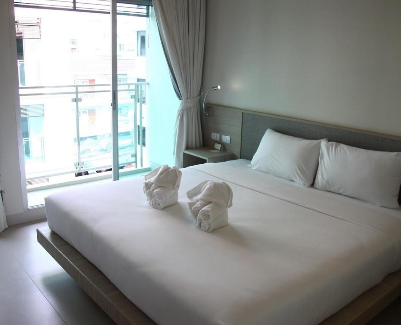 โรงแรม Sunshine & Residences 3*