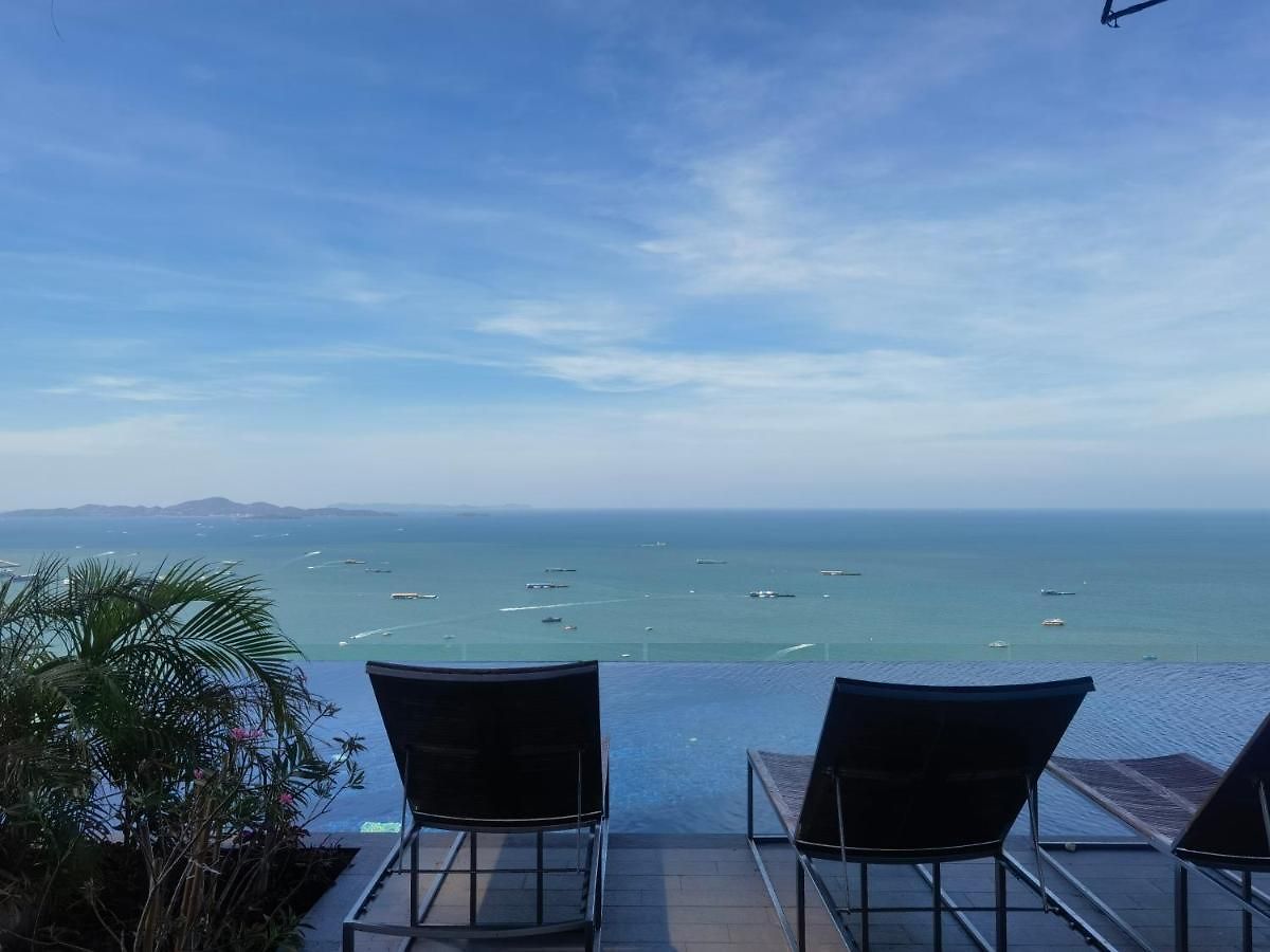 อพาร์ทเม้น Centric Sea 中心海网红公寓 *