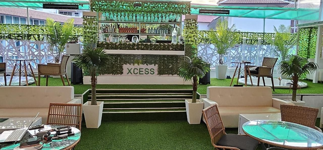 Xcess อพาร์ตโฮเทล