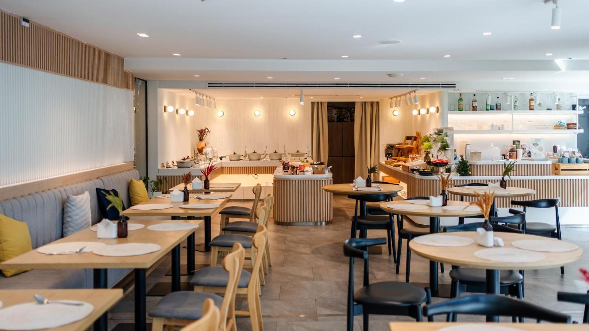 Aster And By At Mind 4* Pattaya