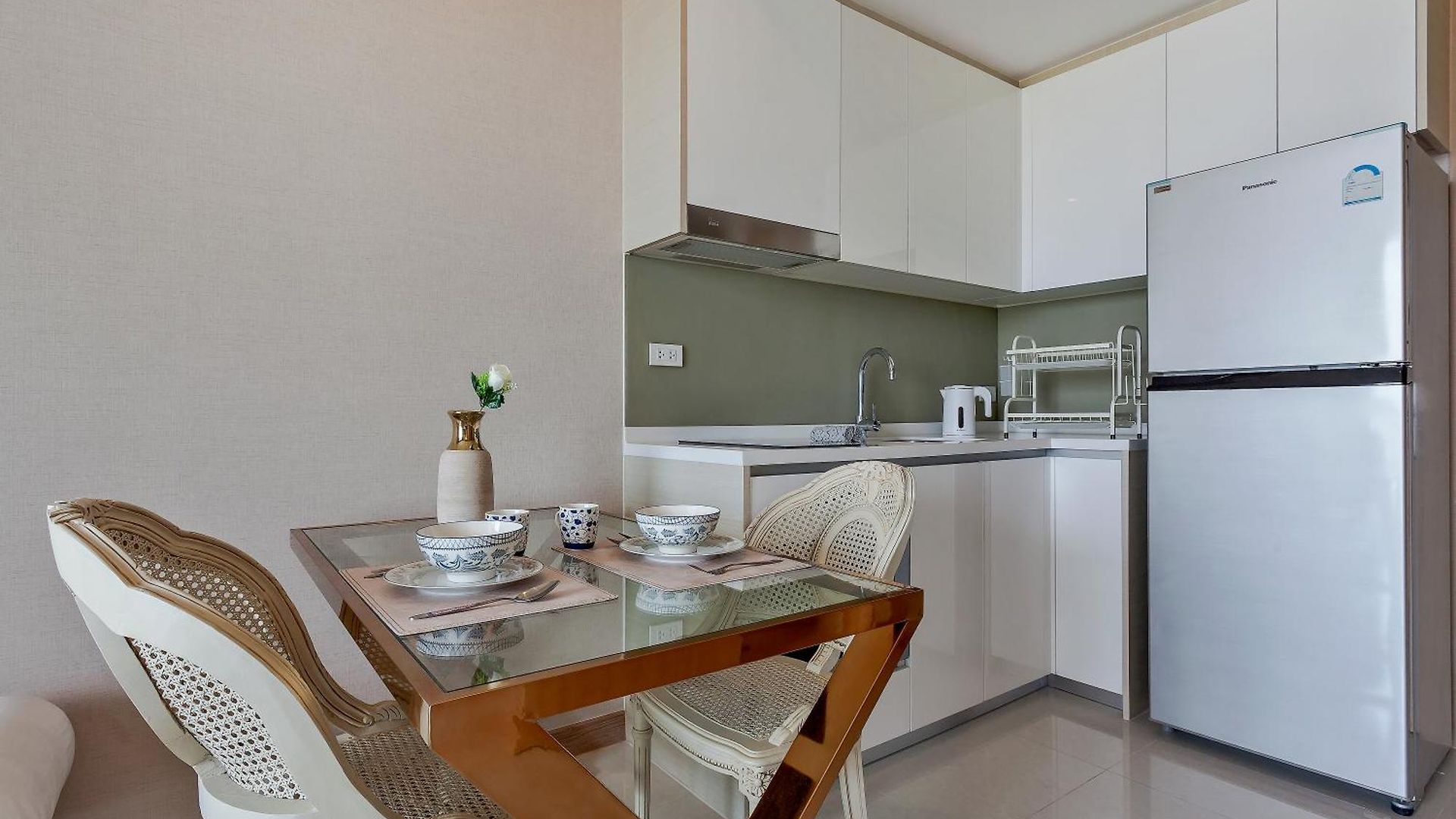 อพาร์ทเม้น Riviera Jomtien L High Floor L 4 Pools L Sauna L Gym *