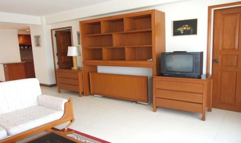 The Monaco อพาร์ตโฮเทล 2*