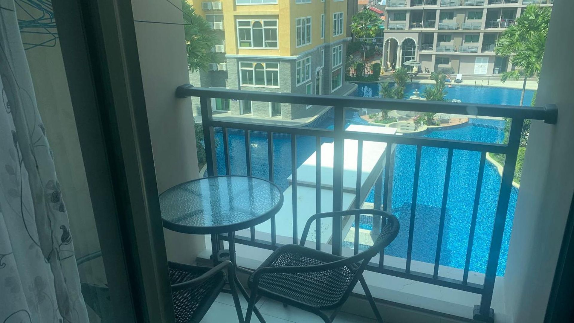 High Floor Pool View Near Walking Street Arcadia 高楼层泳池景 高速网络 智能电视 Pattaya