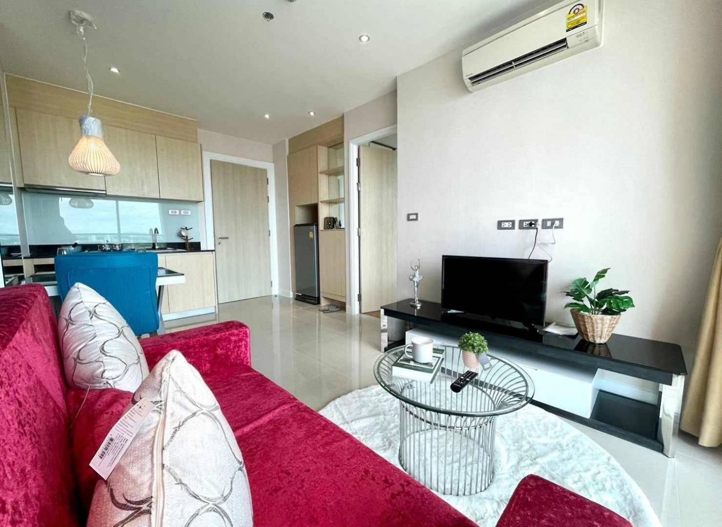 Grand Caribbean 19 Floor Apartment Pattaya