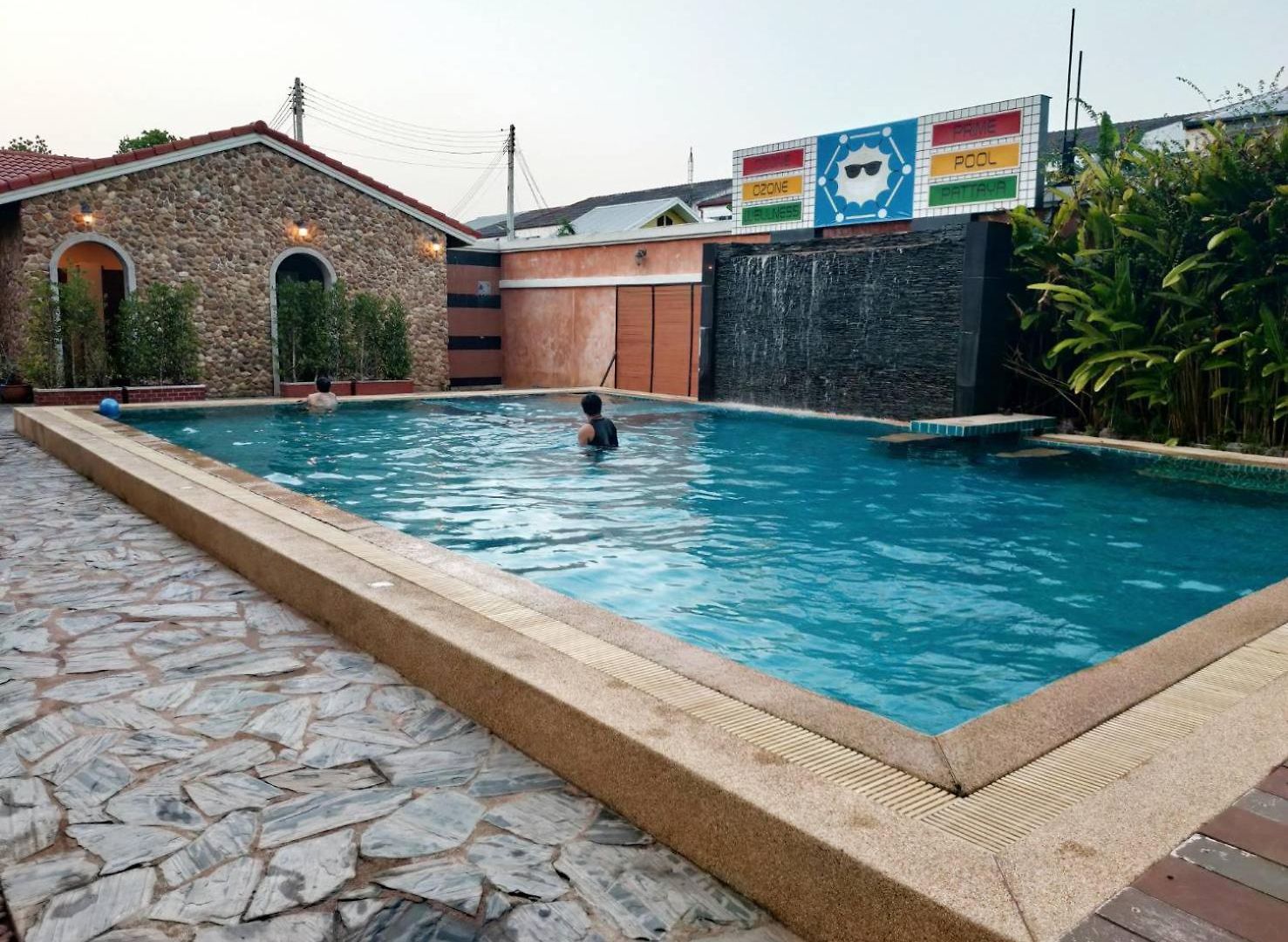 Welnez World Apartment Pattaya