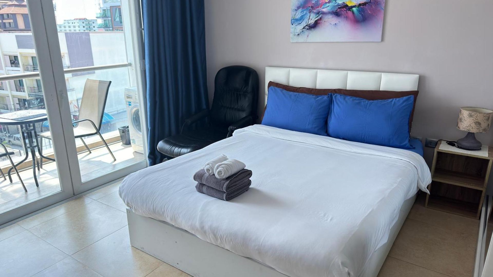 芭提雅中心centara Avenue 6楼一卧公寓 高速互联网智能电视酒吧街步行街 อพาร์ทเม้น *