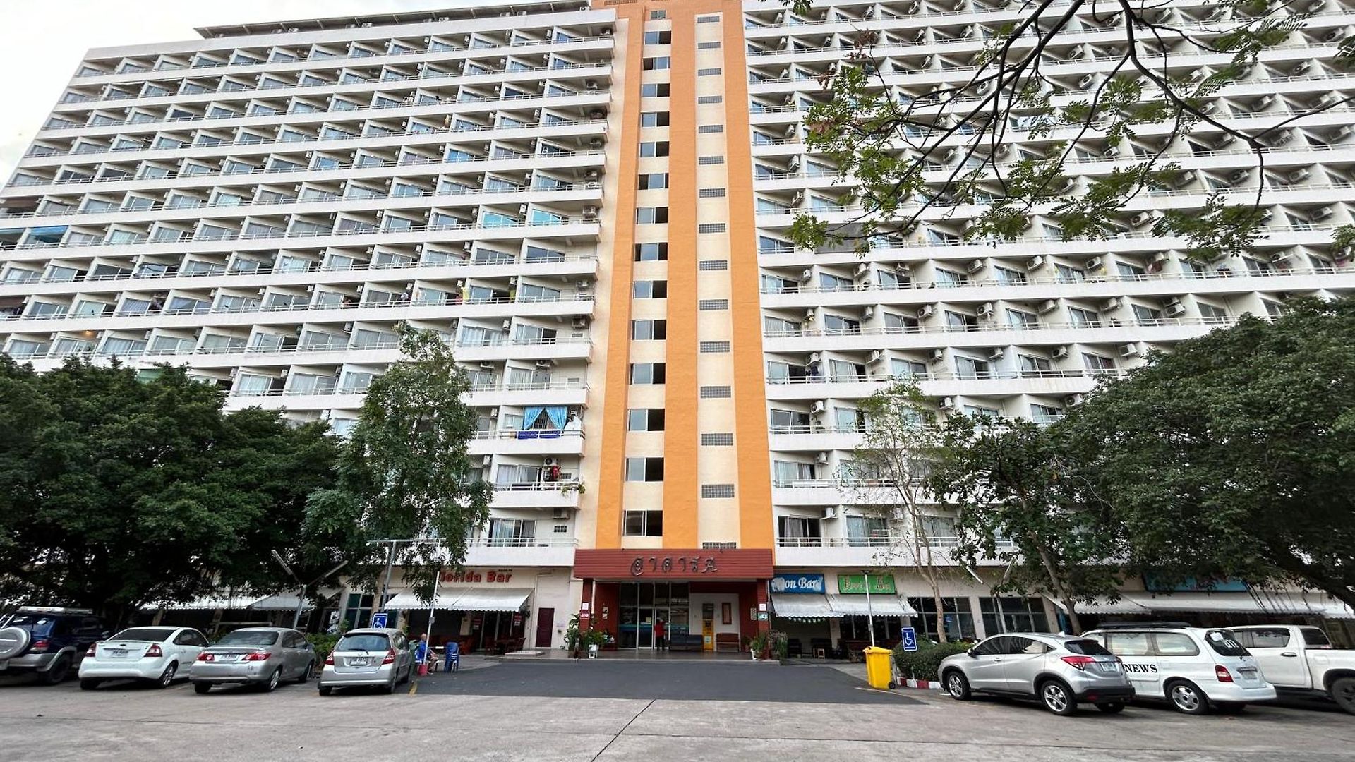 Mena美景公寓酒店 * Pattaya