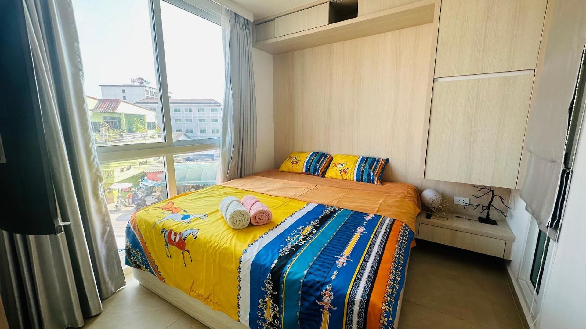 Center Luxurious Garden 2 *