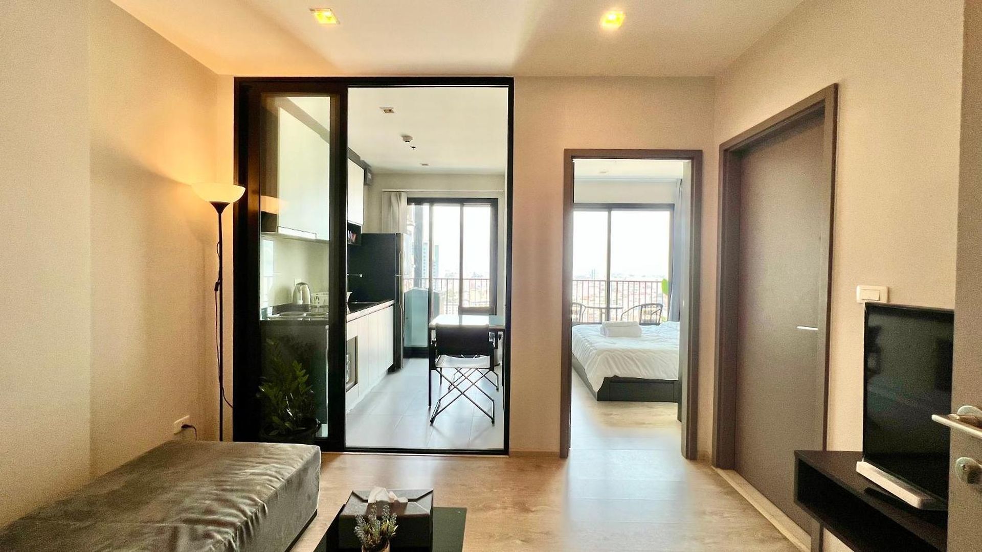 อพาร์ทเม้น Sea View @the Base *