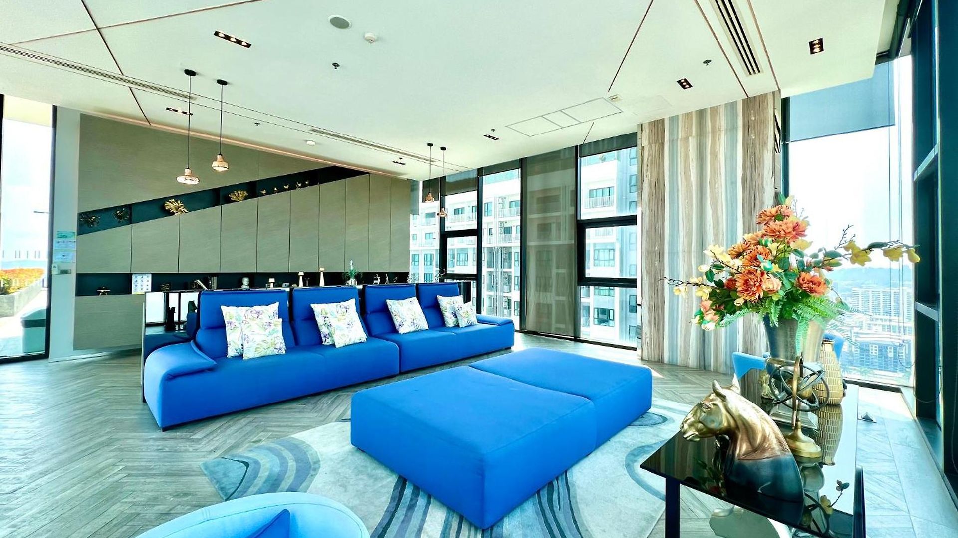 Sea View @the Base อพาร์ทเม้น *