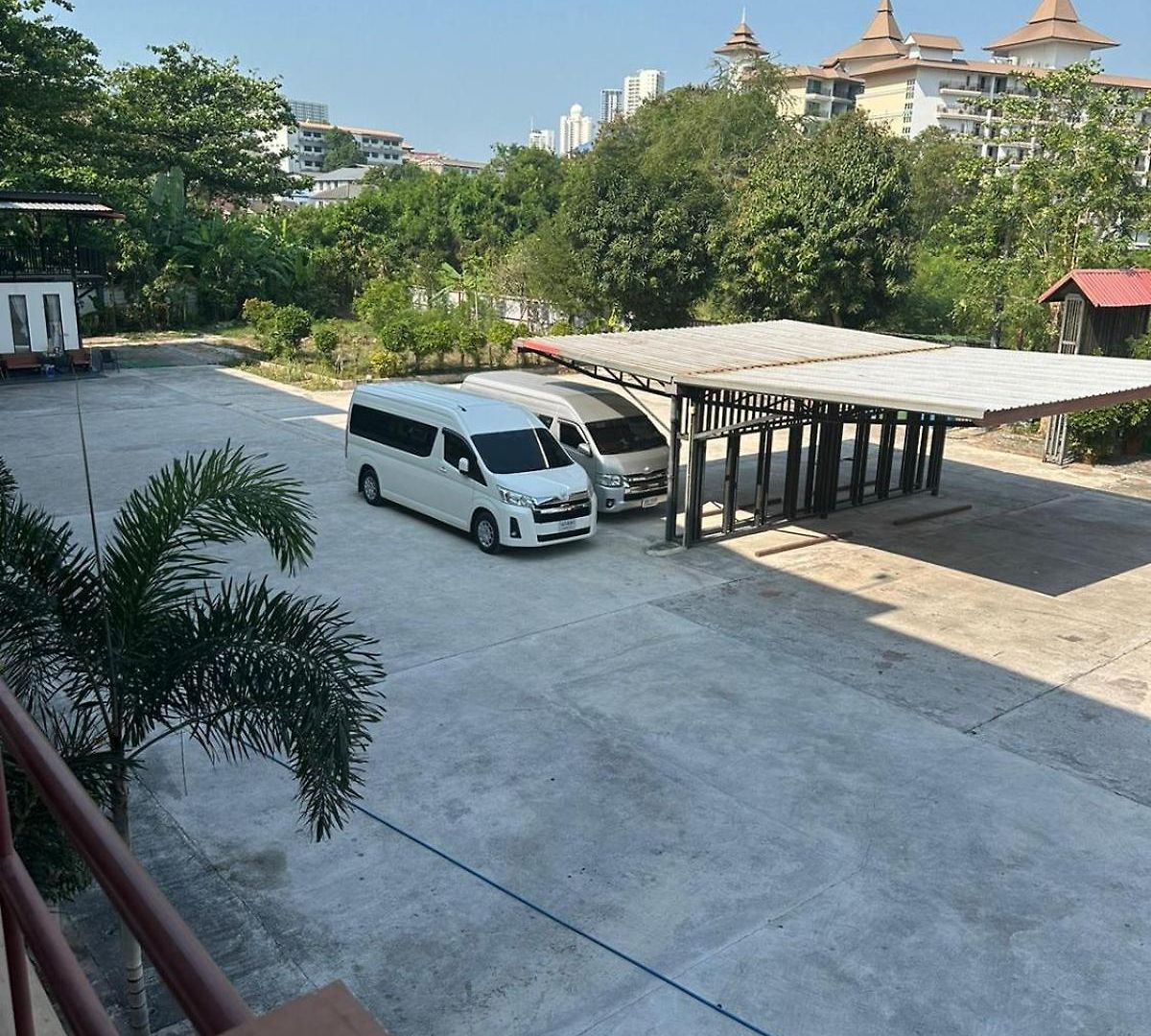 Ekaluk Place 3*