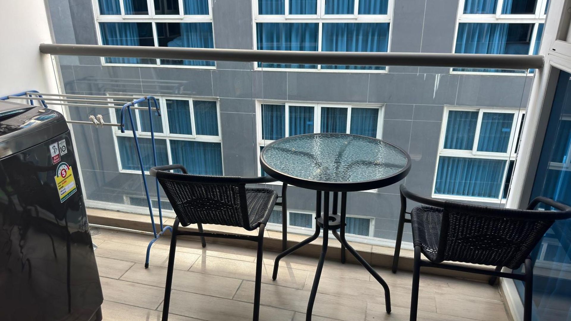 อพาร์ทเม้น 芭提雅中心地带 Centara Avenue 一房公寓5楼紧邻海滩酒吧街智能电视