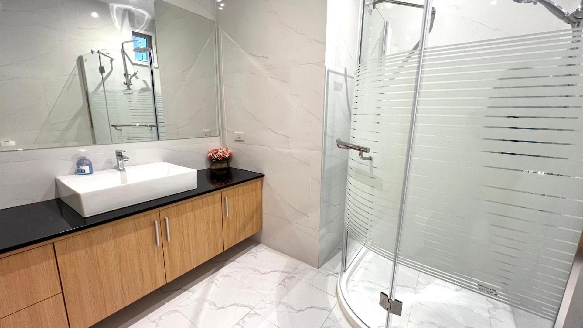 วิลล่า House- 171, Private Pool 4 Bed5bath Near Walking St, Bbq Pattaya