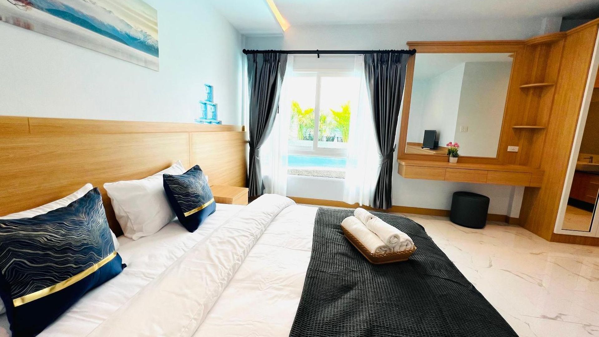 วิลล่า House- 171, Private Pool 4 Bed5bath Near Walking St, Bbq Pattaya