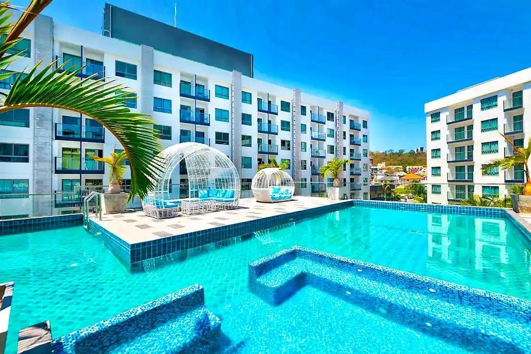 อพาร์ทเม้น Arcadia Beach Pool View Pattaya
