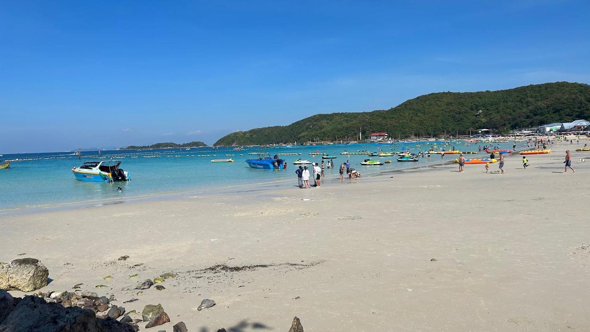 อพาร์ทเม้น Mina View 2 Pattaya