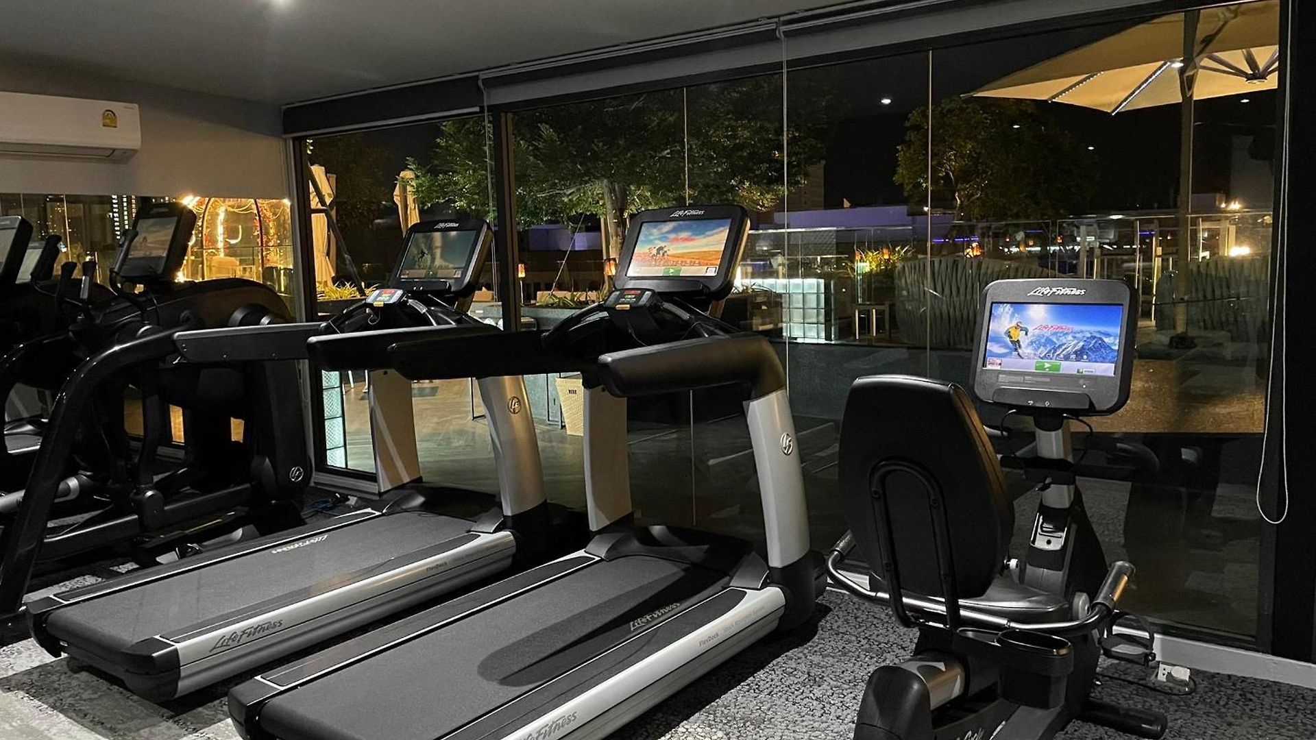 โรงแรม Amethyst Pattaya